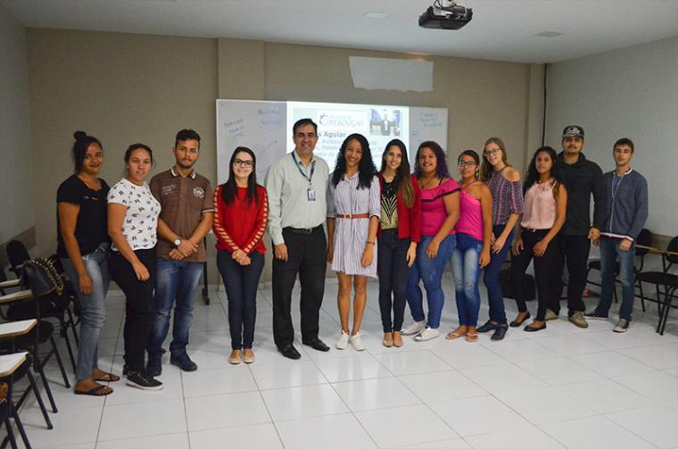 Faculdade Rebouças em parceria com o SIMEC promove minicurso de oratória para jovens de Lagoa Seca